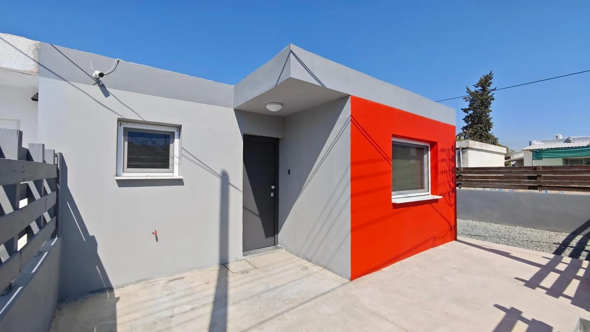 Modern 1Br House With Garden Near Larnaca Beach & Airport Daire